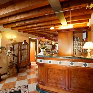 antico-moro.hotelinveneto.com/