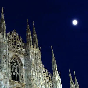 hotel-paradiso-milan.it-lombardy.com/